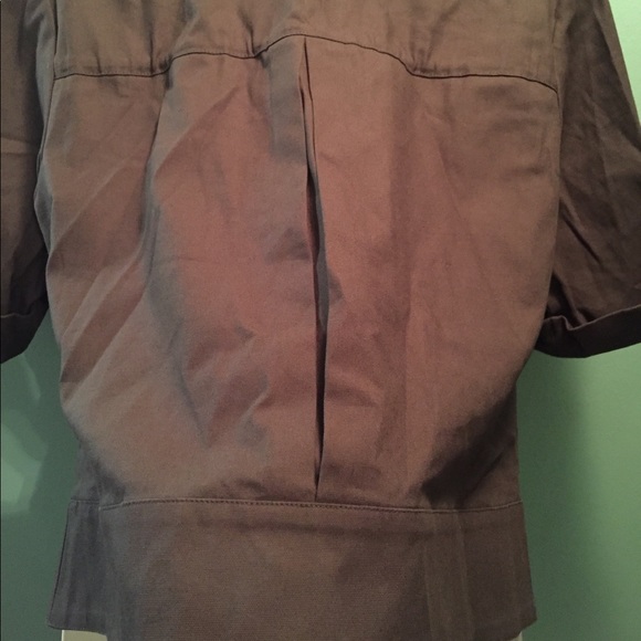 Short sleeve cotton Jacket. - Picture 2 of 4